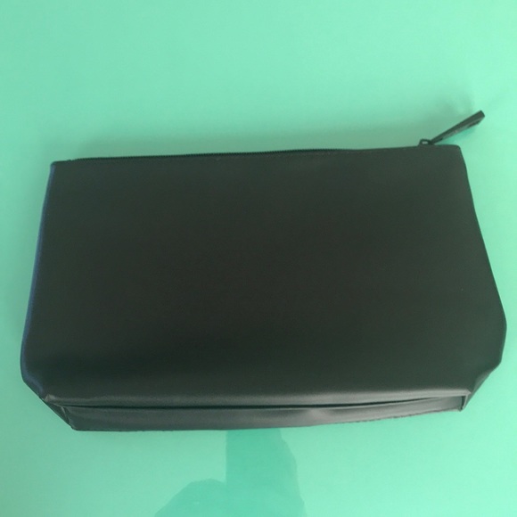 Clutch bag with sexy snake design - Picture 4 of 5